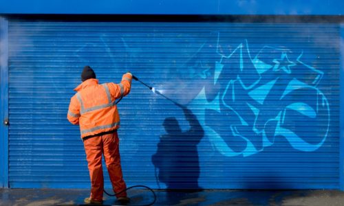 Graffiti-Cleaning-Removal